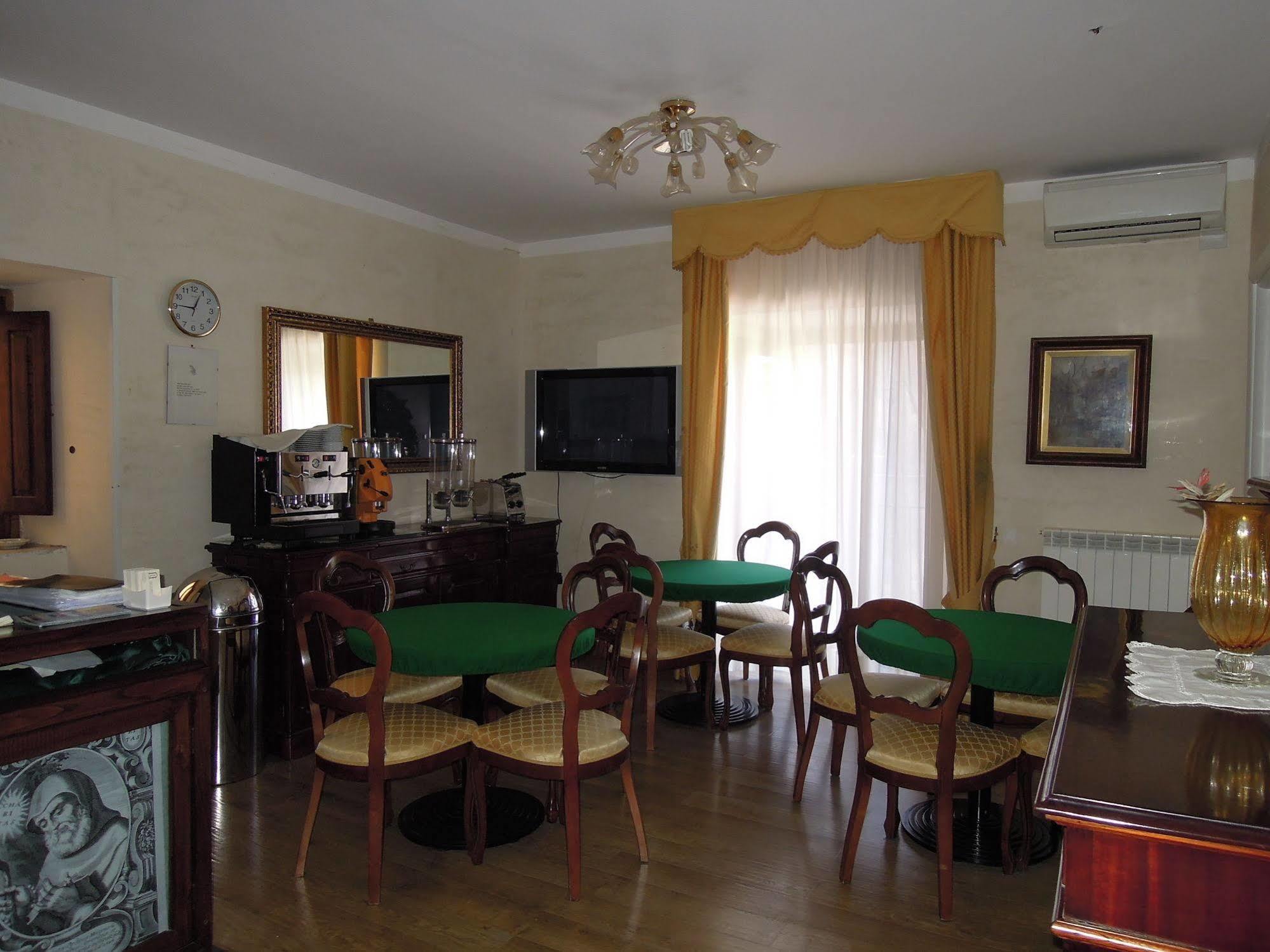 Hotel Sant'Agostino Paola Zewnętrze zdjęcie